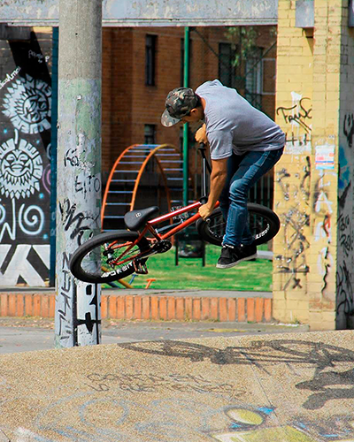 Cómo Nacimos img 4637.jpg (1)